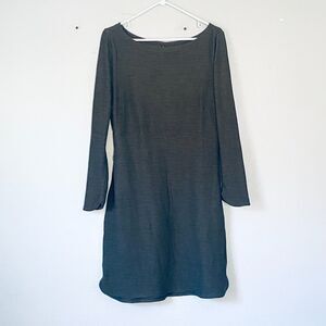 Toad & Co Dress Size Medium Forest Green Long Sleeve Keyhole Back Midi